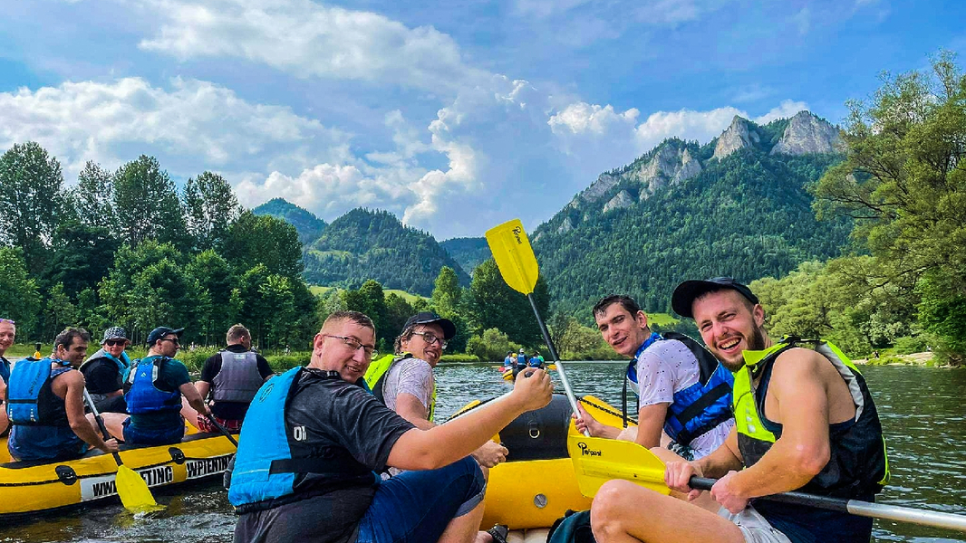 Zdjęcie na okładce dla Rafting w Pieninach -start Spływu /Spływ Dunajcem kajakiem lub pontonem Wypożyczalnia kajaków i pontonów